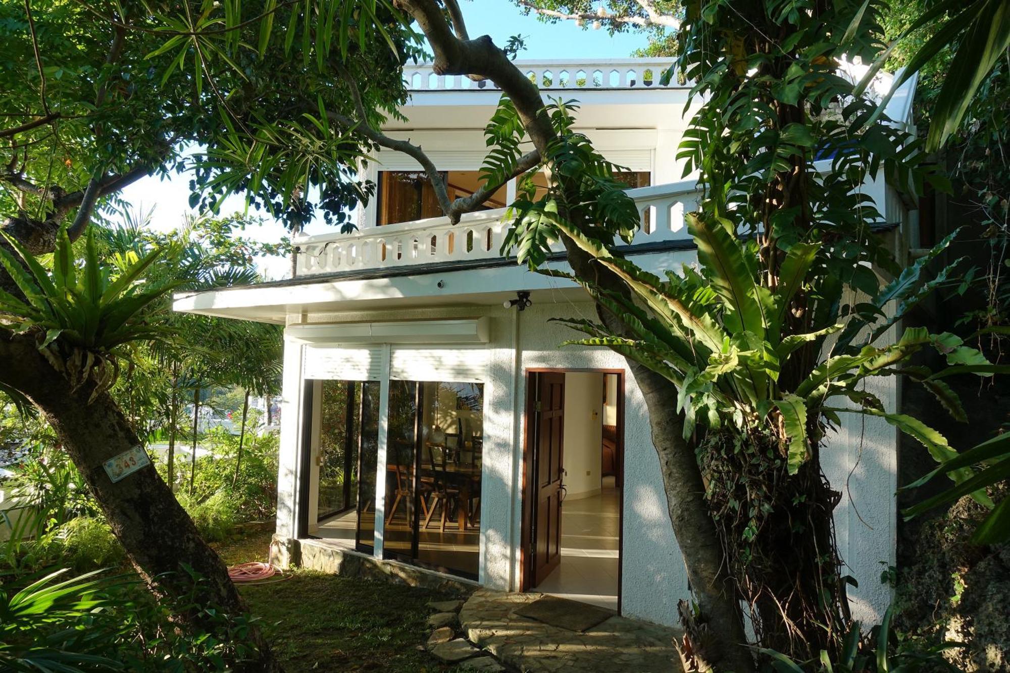 Argonauta Boracay Apartment Suites And Villas Боракай Экстерьер фото