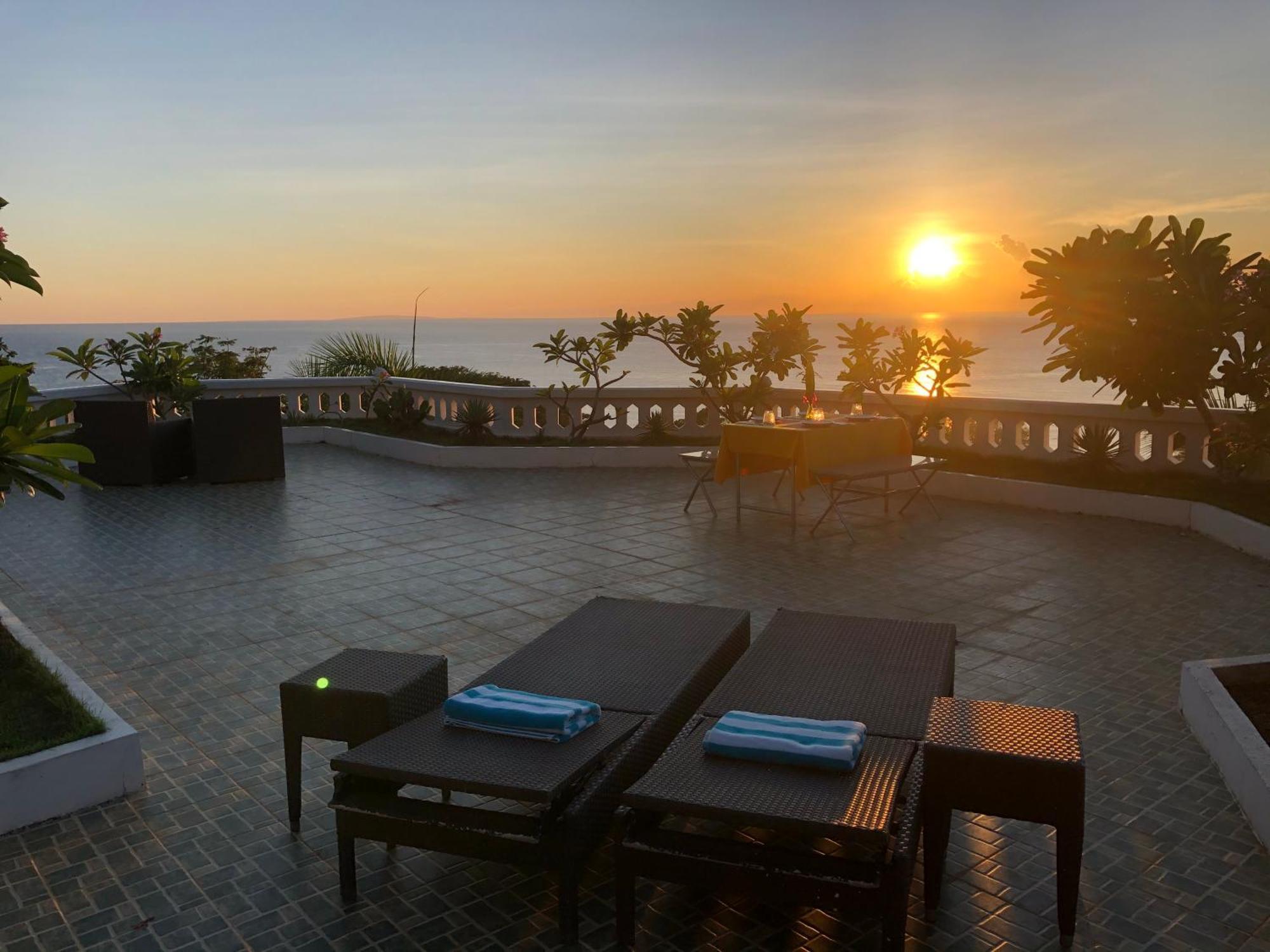 Argonauta Boracay Apartment Suites And Villas Боракай Экстерьер фото